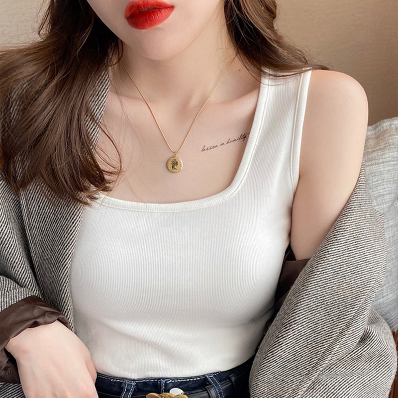 https://fulmo-img-server.com/knitly/342f355d-ca8a-43f8-aebe-6653b6fb7550.jpg