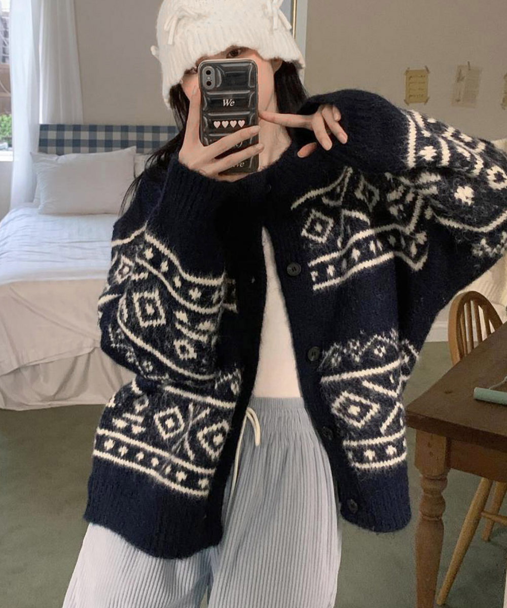 北欧風ノルディック柄ニットカーディガン