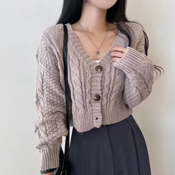 ニット ニット ケーブル編みショート丈カーディガン