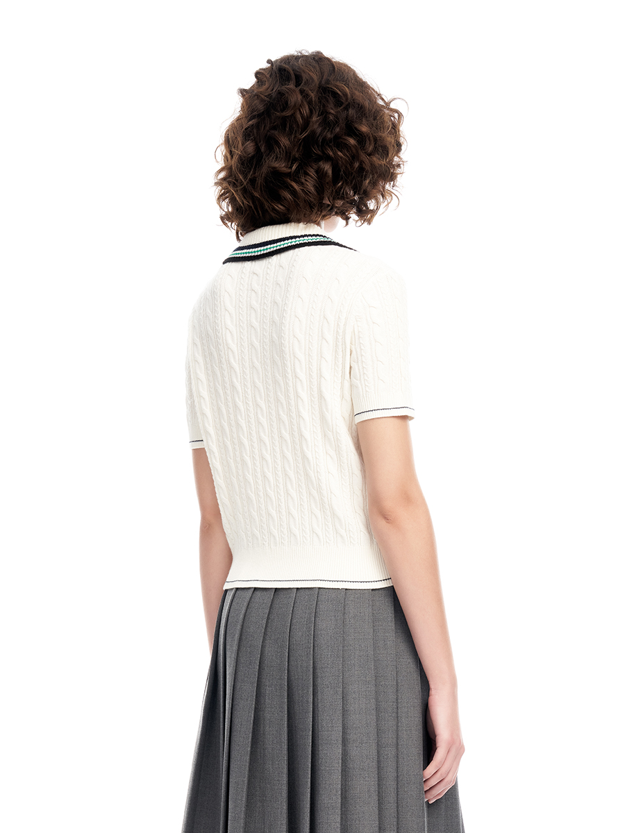 ニット レトロ襟付きケーブル編みニット