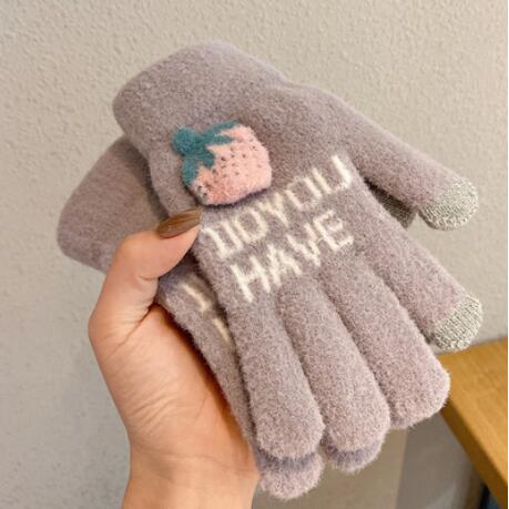 https://fulmo-img-server.com/knitly/8a8a4fb7-bc8c-4f1f-bebe-4329baeb872d.jpg