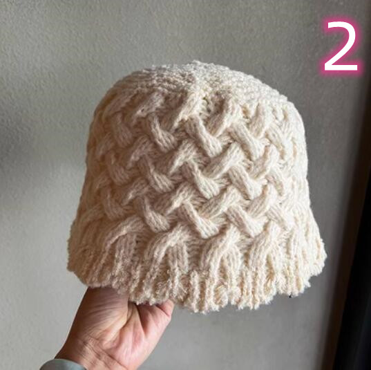 https://fulmo-img-server.com/knitly/b3830c51-4bd2-4d8f-b8e8-9b778e68e19f.jpg
