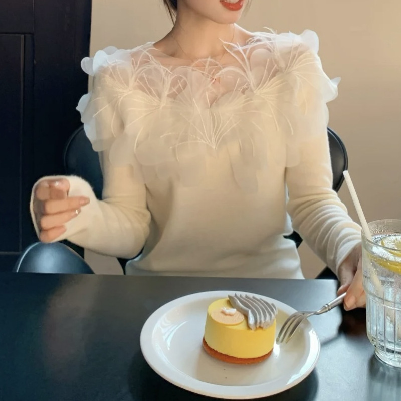 ニット 立体花柄刺繍チュールフリル付きニットトップス