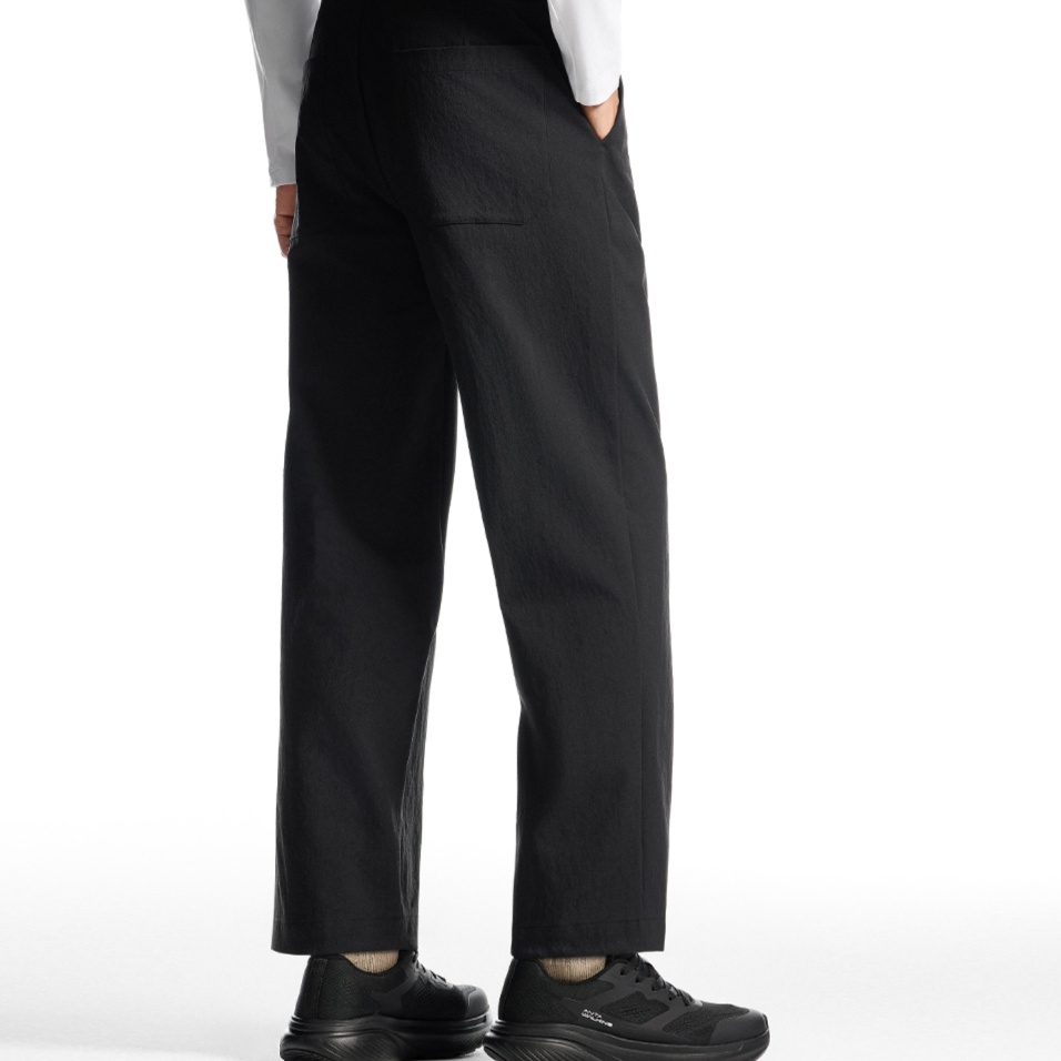https://fulmo-img-server.com/kuro-fit/1743259342890_cvwp1bpo_05ou79ld.jpeg