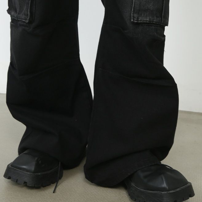 黒パンツ マルチポケットワイドカーゴパンツ
