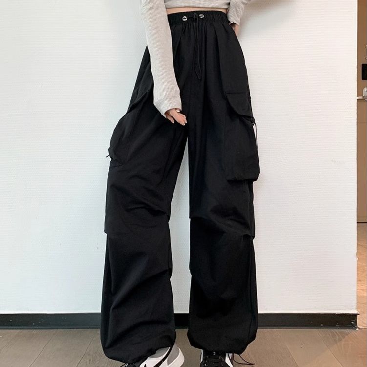 黒パンツ ゆったりマルチポケット作業着パンツ