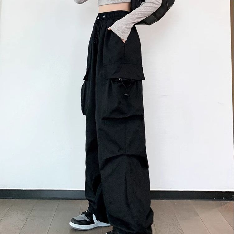 黒パンツ ゆったりマルチポケット作業着パンツ