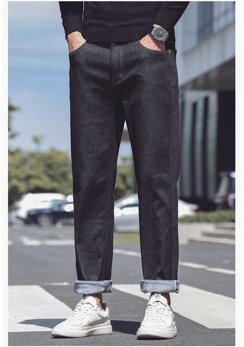 どんな着こなしにもハマる！オススメ黒のスボン10選