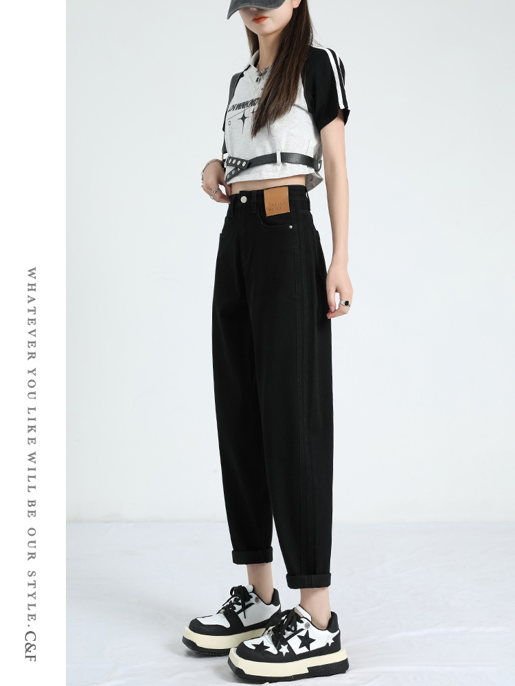 黒パンツ ゆったりシルエット ワイドパンツ