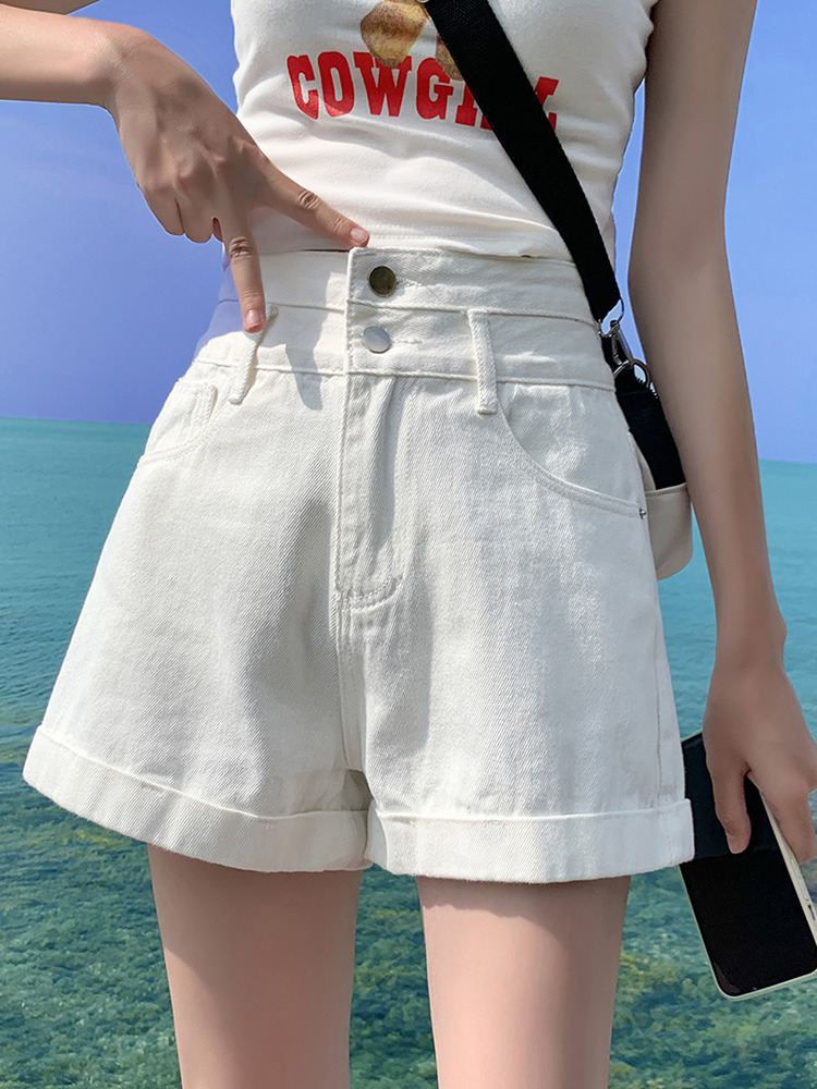 黒パンツ ハイウエストロールアップショート