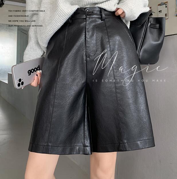 黒パンツ 秋冬新作黒レザーショートパンツ