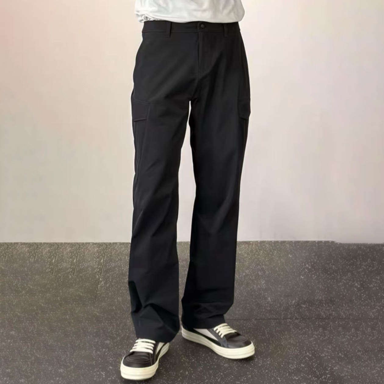 https://fulmo-img-server.com/kuro-fit/29d0d965-f187-4d4d-bf70-6cfd8ceaaf50.jpg