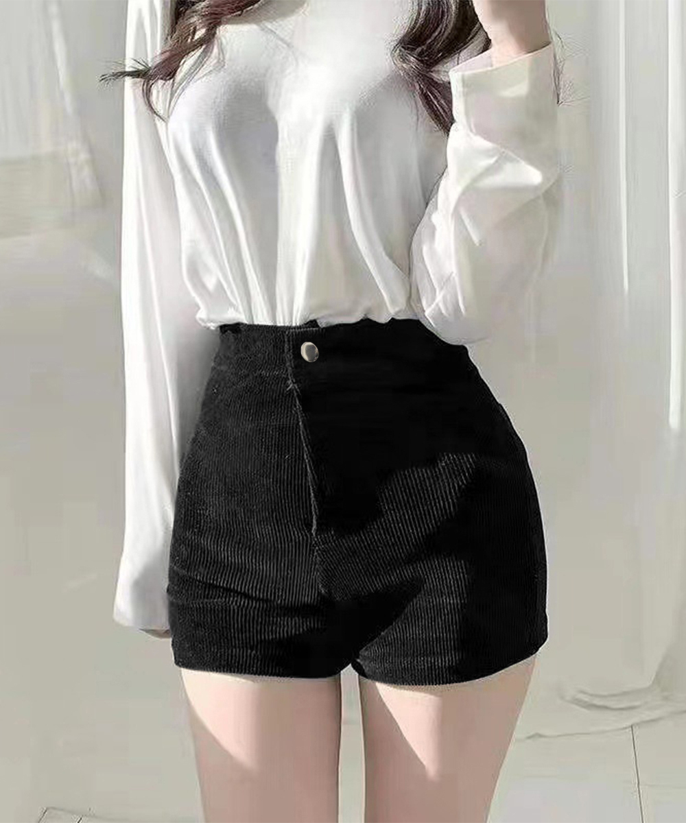 黒パンツ 黒コーデュロイショートパンツ秋冬美脚