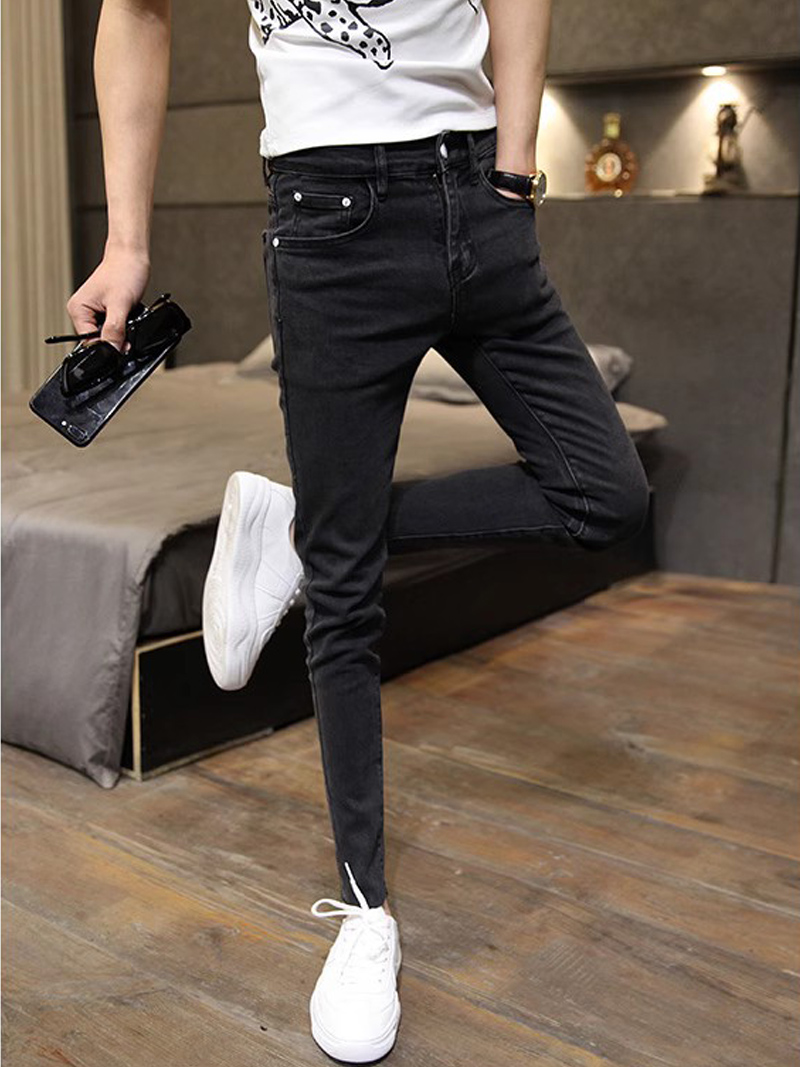 https://fulmo-img-server.com/kuro-fit/3d1bfc46-0da0-4d60-a656-b1211a00faf1.jpg