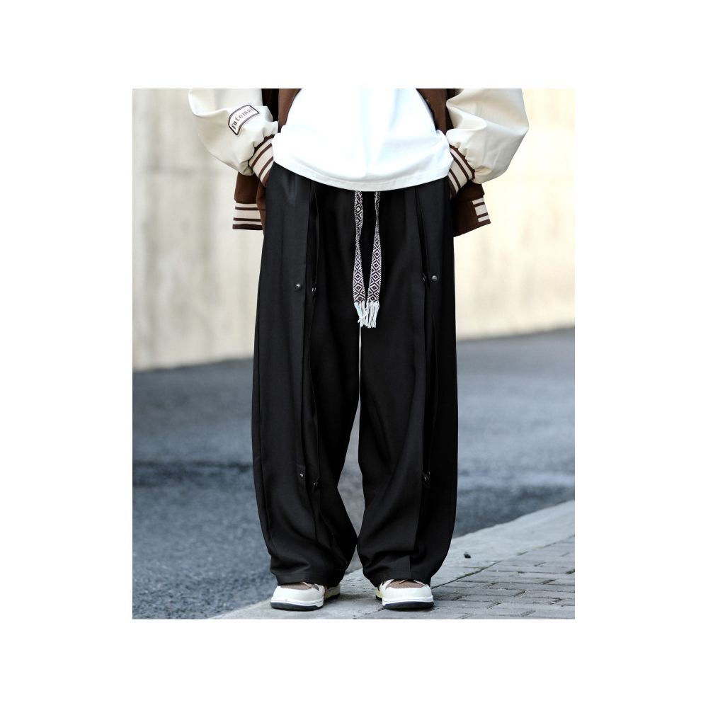 黒パンツ サイドジップ デザイン ワイドパンツ