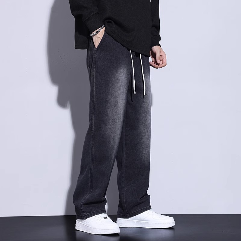 黒パンツ リラックスワイドデニム