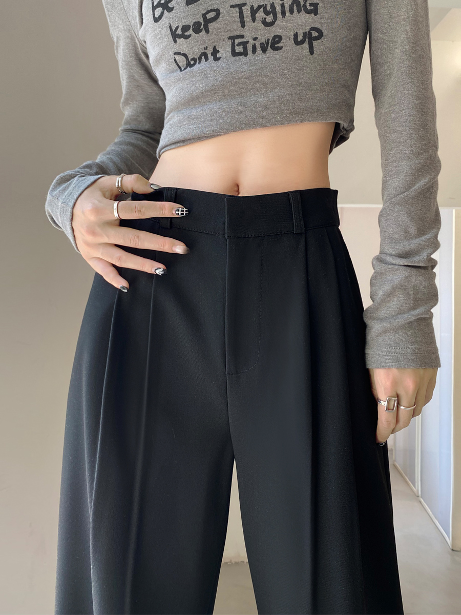 黒パンツ 洗練ハイウエストワイドパンツ