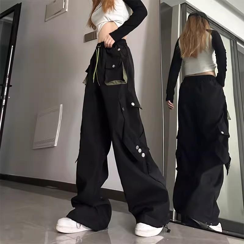 黒パンツ 立体ポケット装飾ワイドパンツ