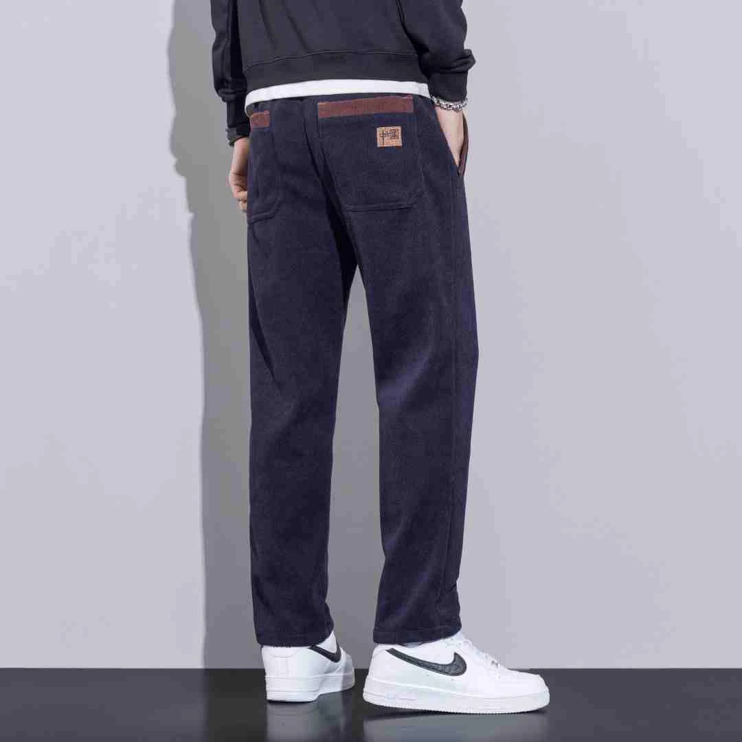 https://fulmo-img-server.com/kuro-fit/a385a962-06f2-4d80-897a-9e65d331d0e0.jpg