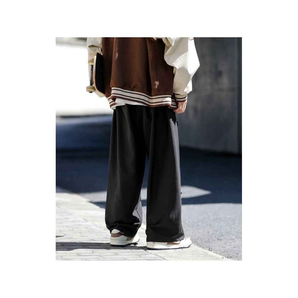 黒パンツ サイドジップ デザイン ワイドパンツ