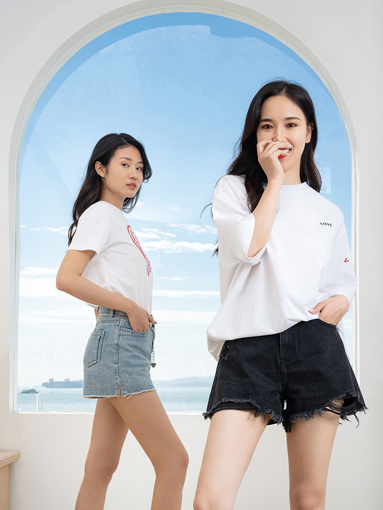https://fulmo-img-server.com/kuro-fit/dee1fd48-555c-420d-a190-464571afa1ac.jpg