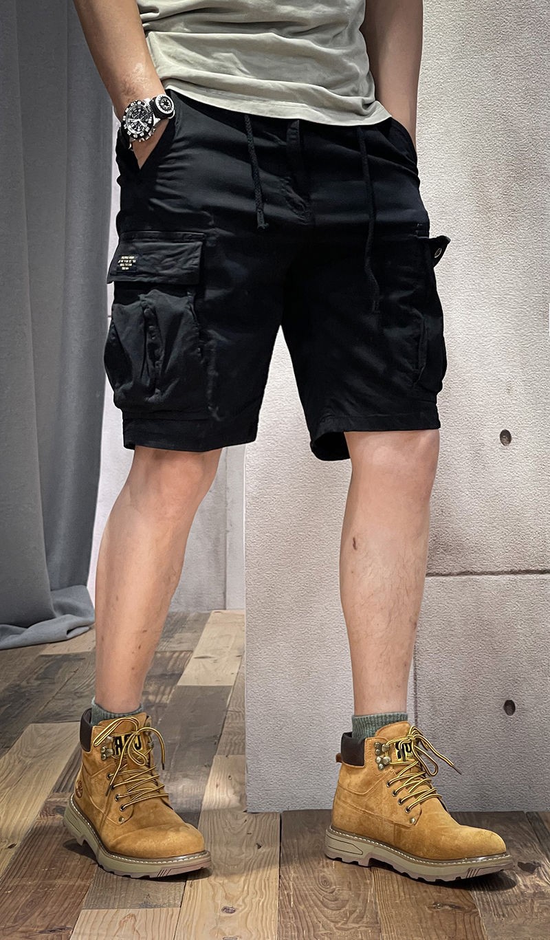 黒パンツ ポケット付きカーゴショートパンツ