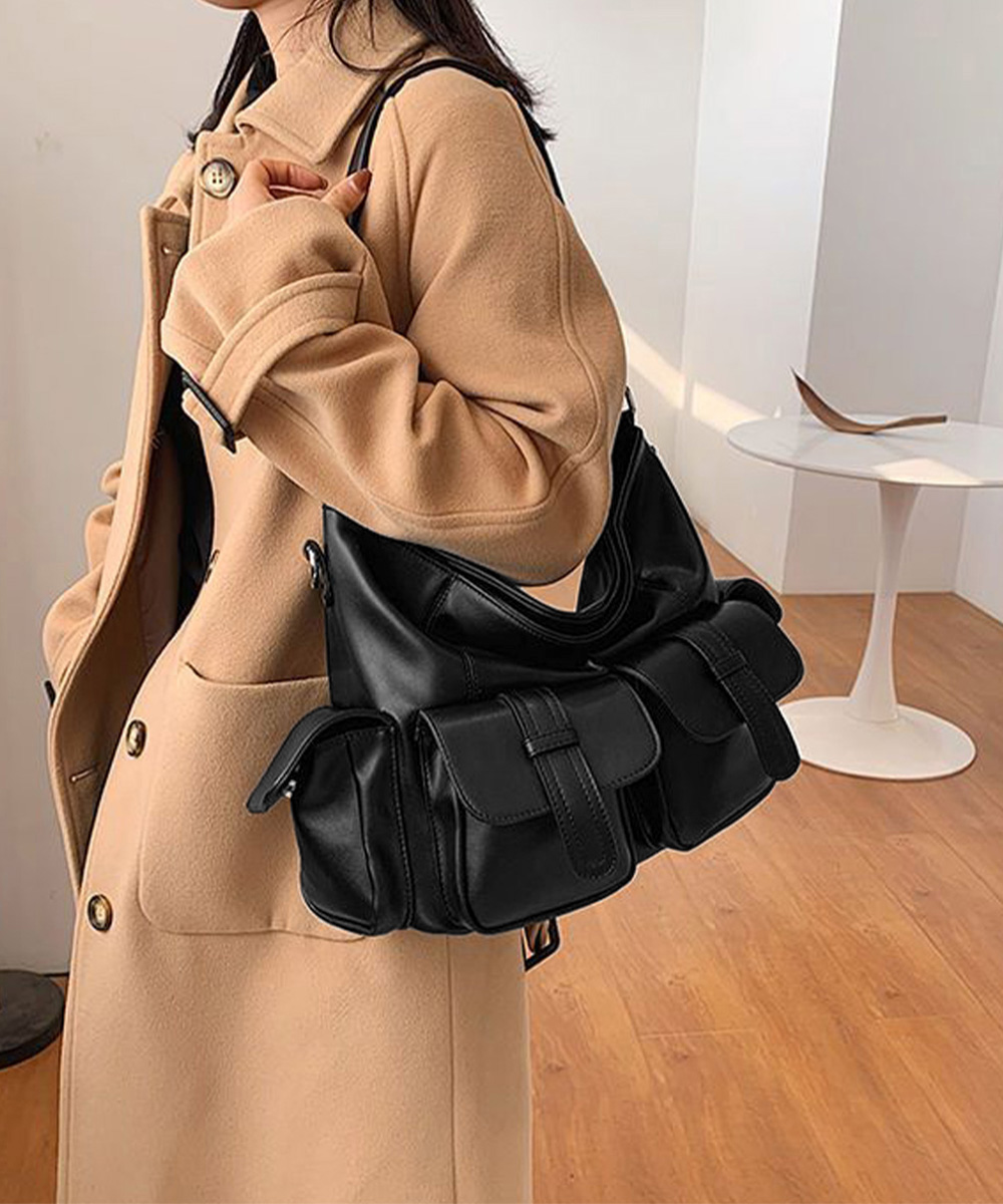 https://fulmo-img-server.com/kurobag/0c5574eb-840f-4456-aed8-035c4e122f1e.jpg