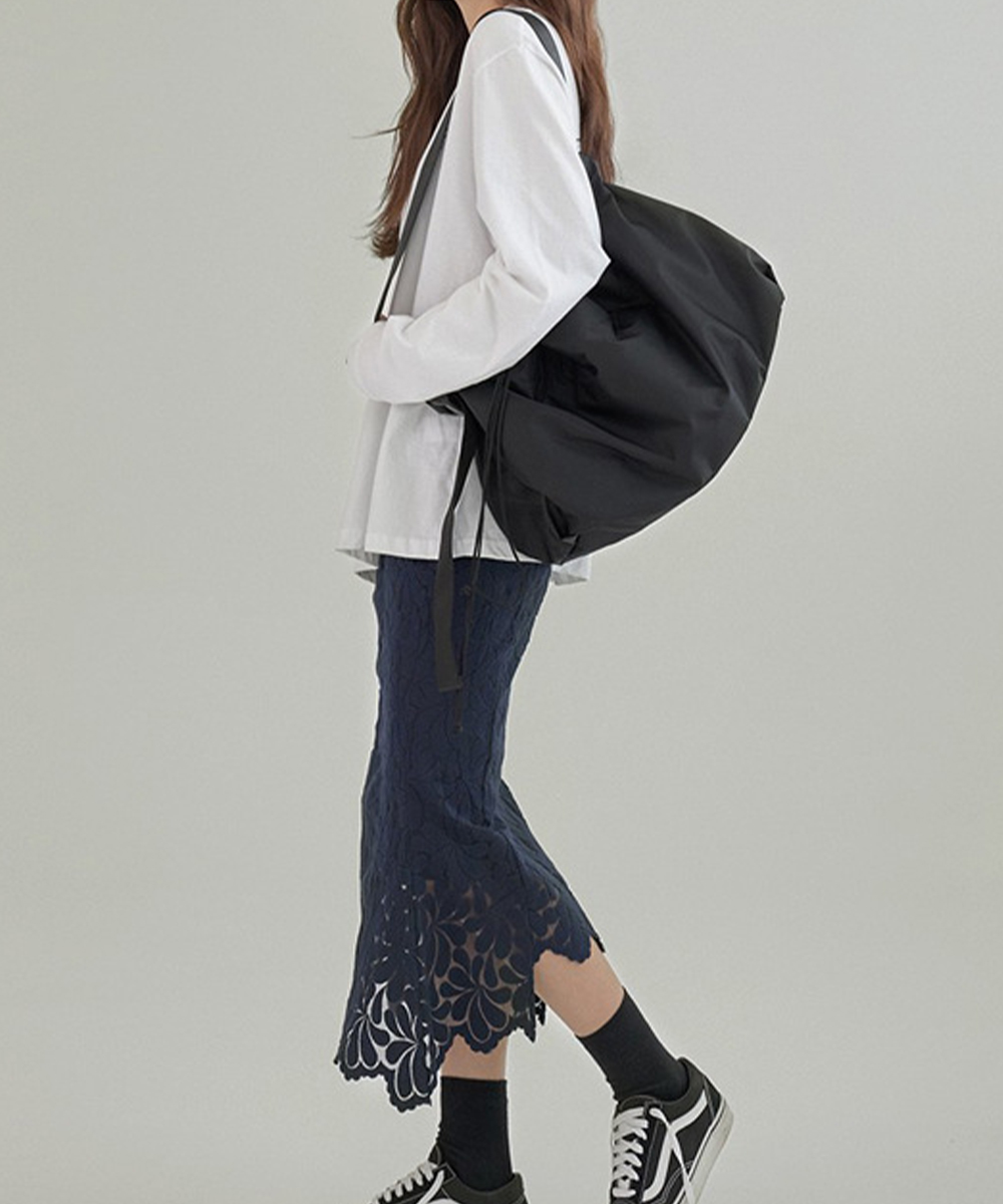 https://fulmo-img-server.com/kurobag/1ebcd67b-79f3-4c4c-a8fd-5a200237781a.jpg