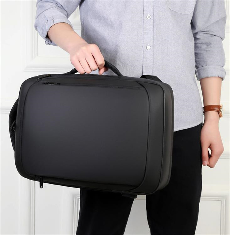 https://fulmo-img-server.com/kurobag/26cab75a-b9ec-4f2b-8625-fed52621b1a0.jpg