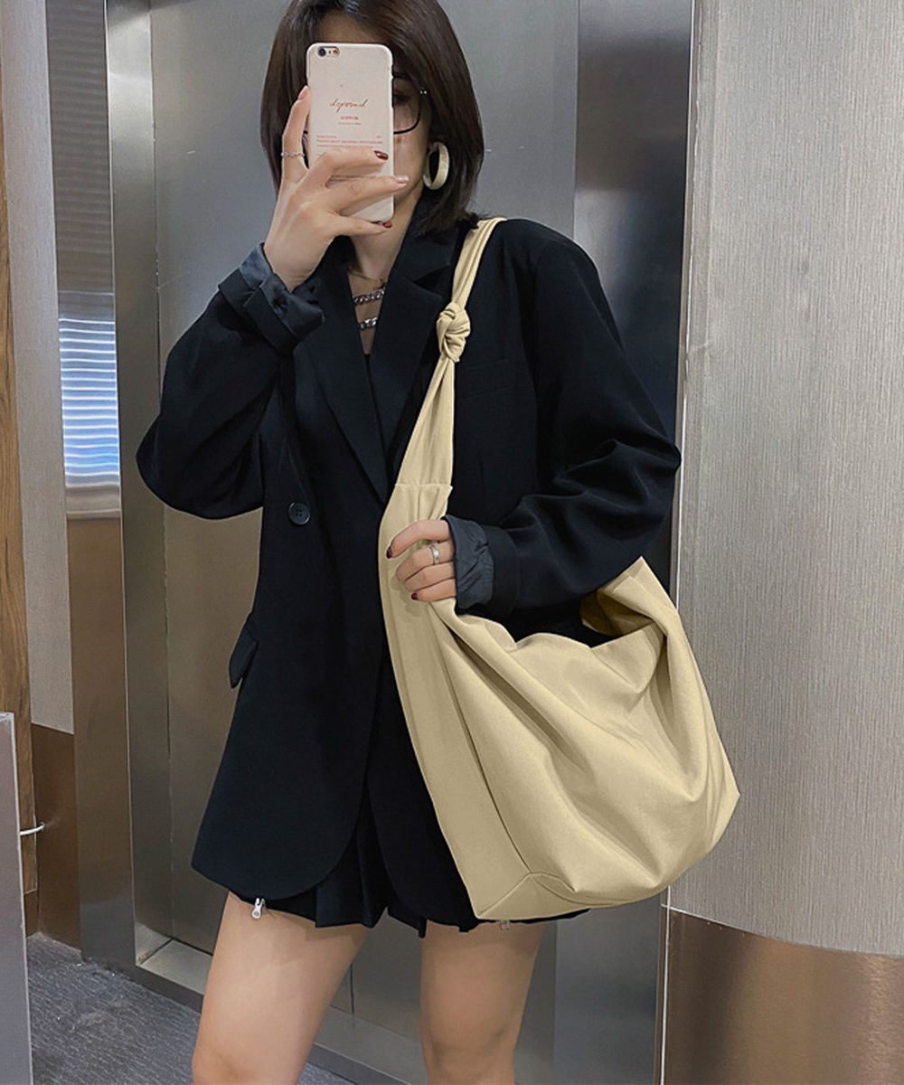 https://fulmo-img-server.com/kurobag/30d19b3b-7b59-4744-8f62-99c89e27cd56.jpg