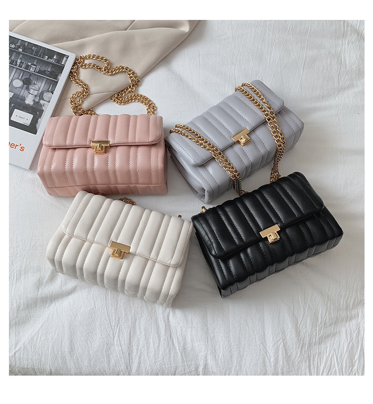 https://fulmo-img-server.com/kurobag/3aa98972-26fc-4abe-b6fb-1094c5b6e4df.jpg