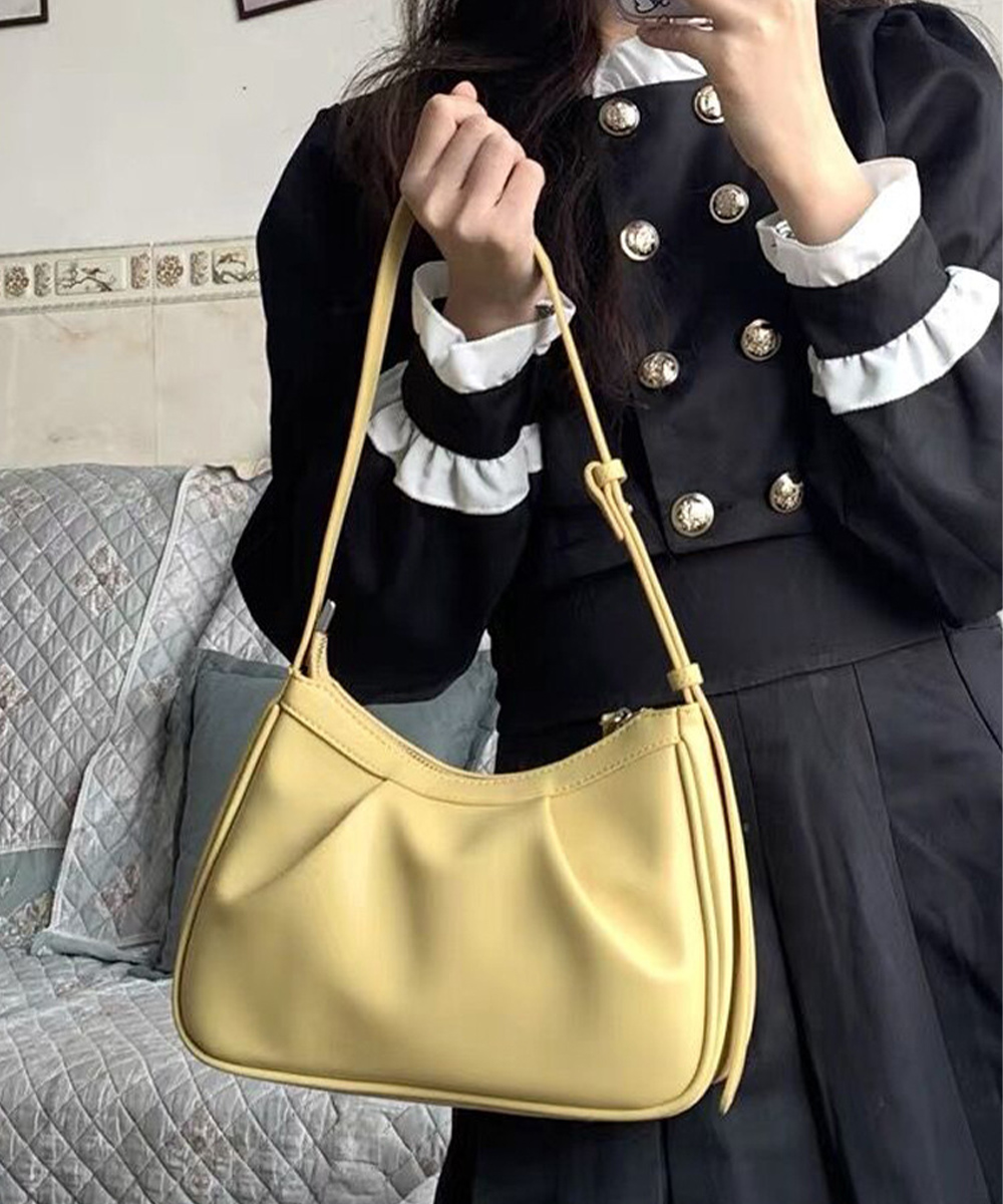 https://fulmo-img-server.com/kurobag/4073867e-b2c9-4106-94fb-d06180ed18a3.jpg