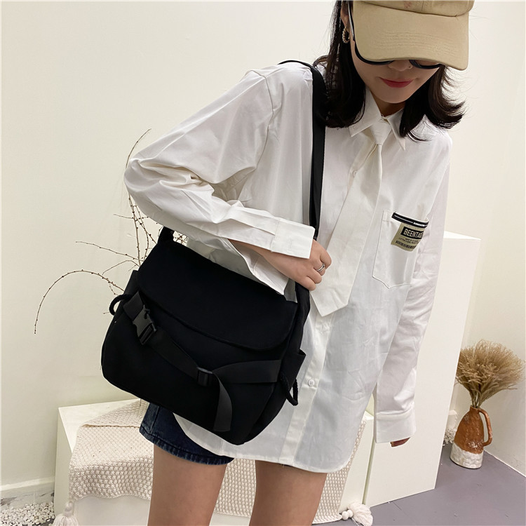 https://fulmo-img-server.com/kurobag/5247c282-fc8c-46f3-abd7-76a797b25710.jpg