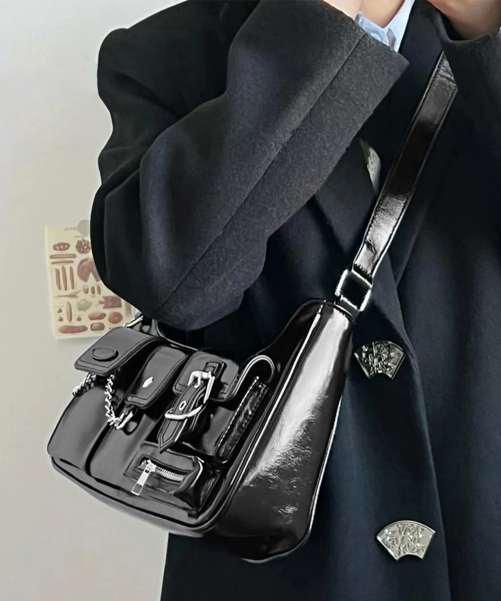 https://fulmo-img-server.com/kurobag/55591f91-105b-4ec0-a057-0844ae43d12f.jpg