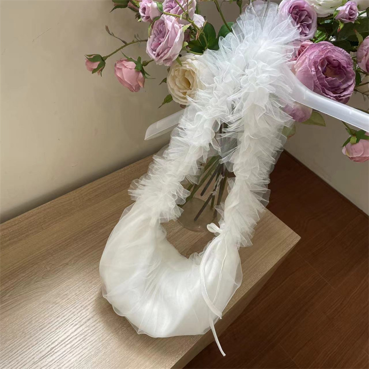 黒 バッグ ファー付きショルダーバッグ 巾着型 軽量 斜めがけ対応