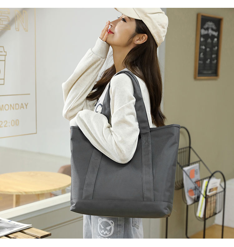 https://fulmo-img-server.com/kurobag/5bec3750-f3e9-4fb3-8a90-5c34862024a9.jpg