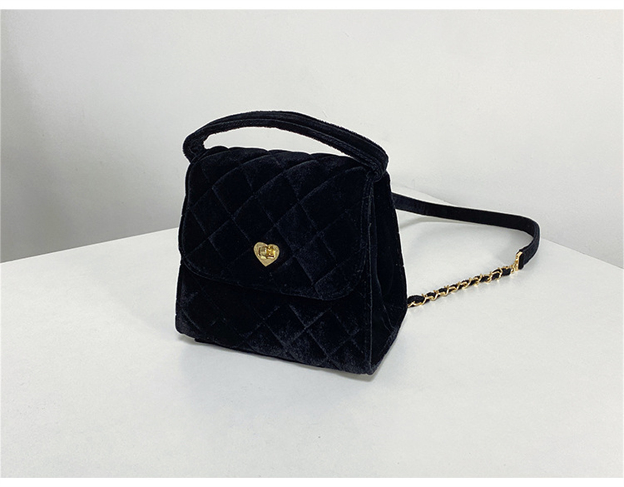 黒 バッグ 新作黒ベロアキルティングハンドバッグリュック二通り