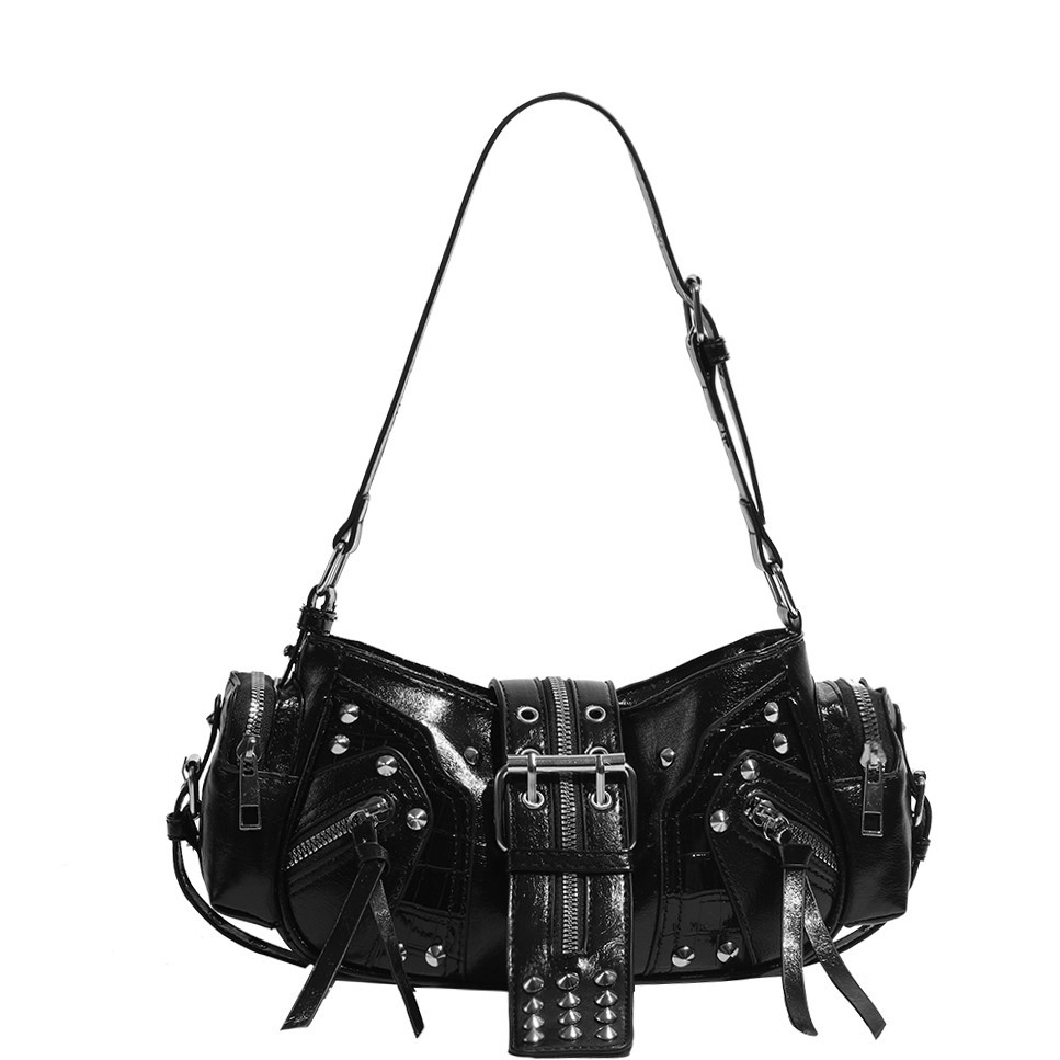 黒 バッグ 黒革調スタッズ付きレディースショルダーバッグ