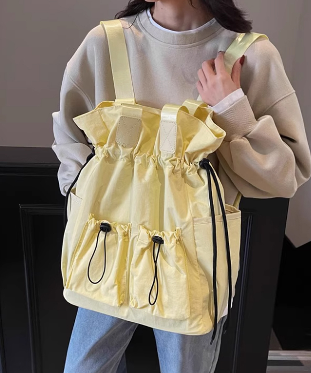 黒 バッグ 黒色二通り使い巾着型鞄 軽量大容量