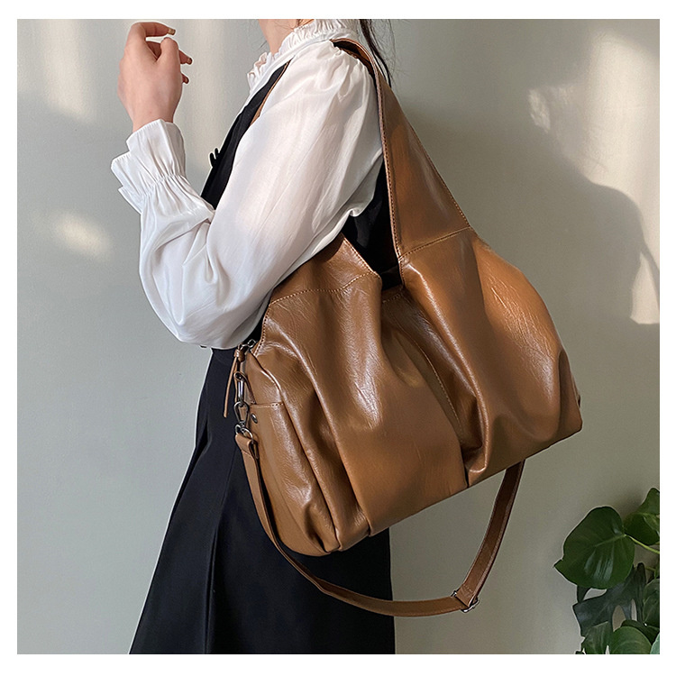 黒 バッグ 合成皮革ソフトボストンバッグ