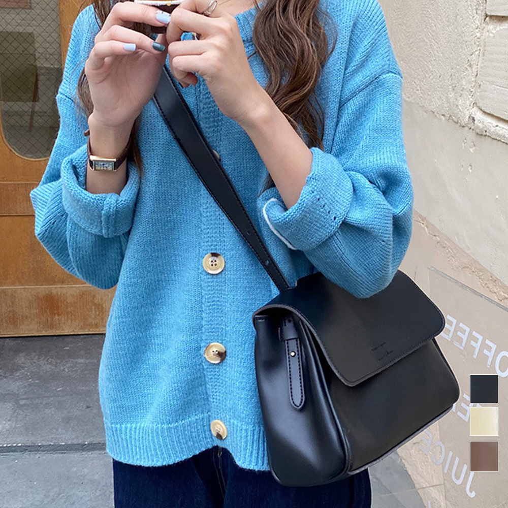 https://fulmo-img-server.com/kurobag/b14e6a89-92e9-4b75-9b8b-de2cae02e7bc.jpg