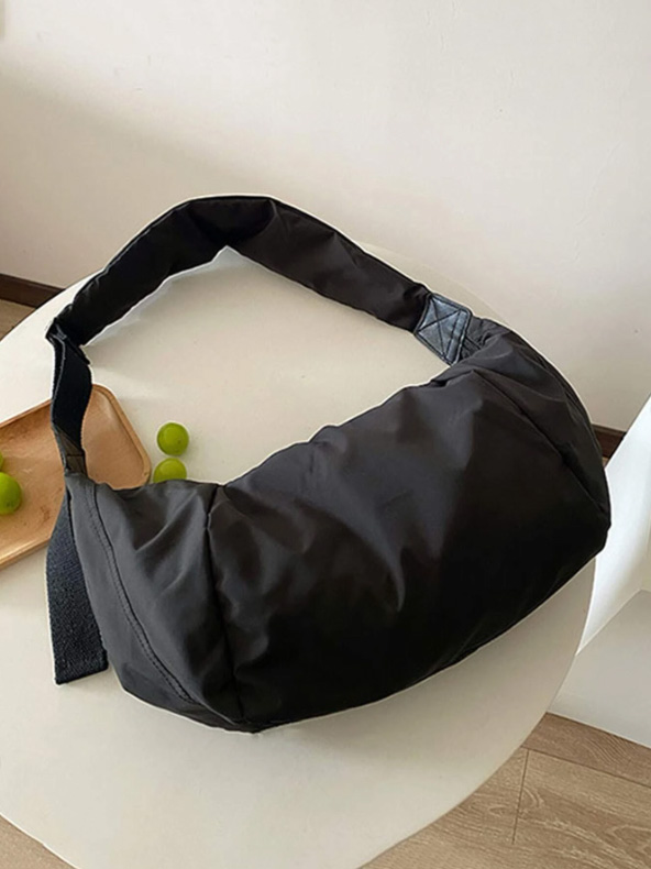 https://fulmo-img-server.com/kurobag/b6fc0d76-ad39-4748-af2c-fbc9e2abfa81.jpg