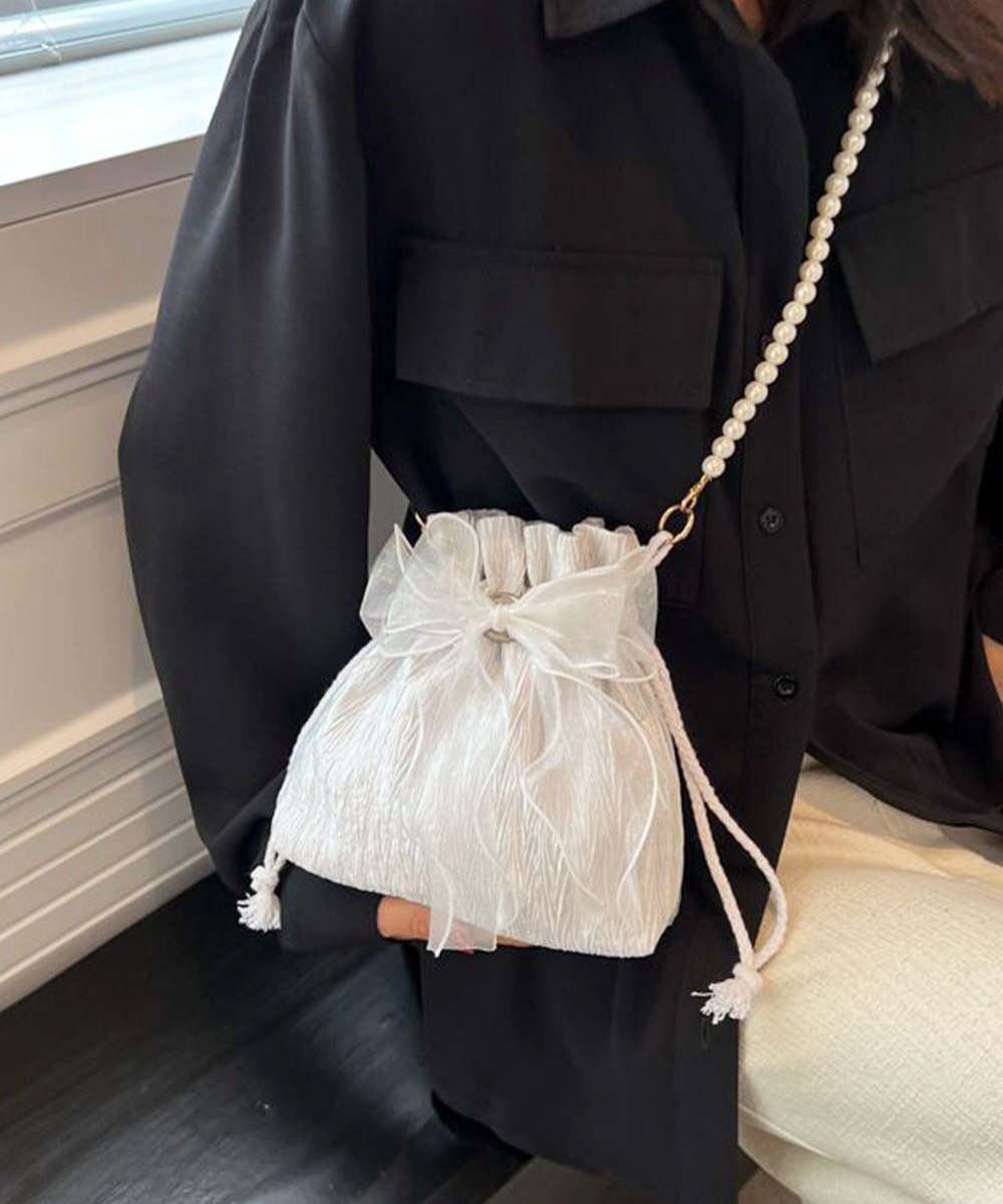 黒 バッグ 黒 巾着ショルダーバッグ リボン付き 結婚式 パール