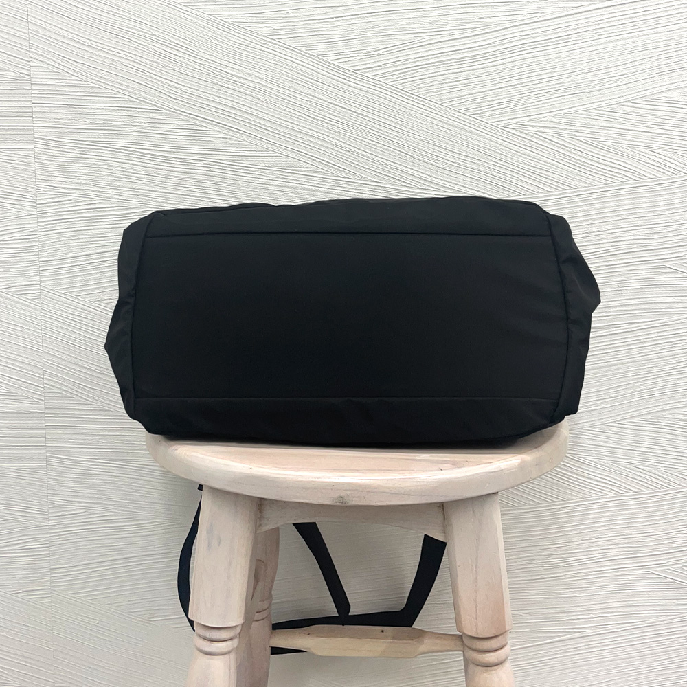 https://fulmo-img-server.com/kurobag/bd3e2d26-a715-4a93-8bfa-da65c66d6e0a.jpg