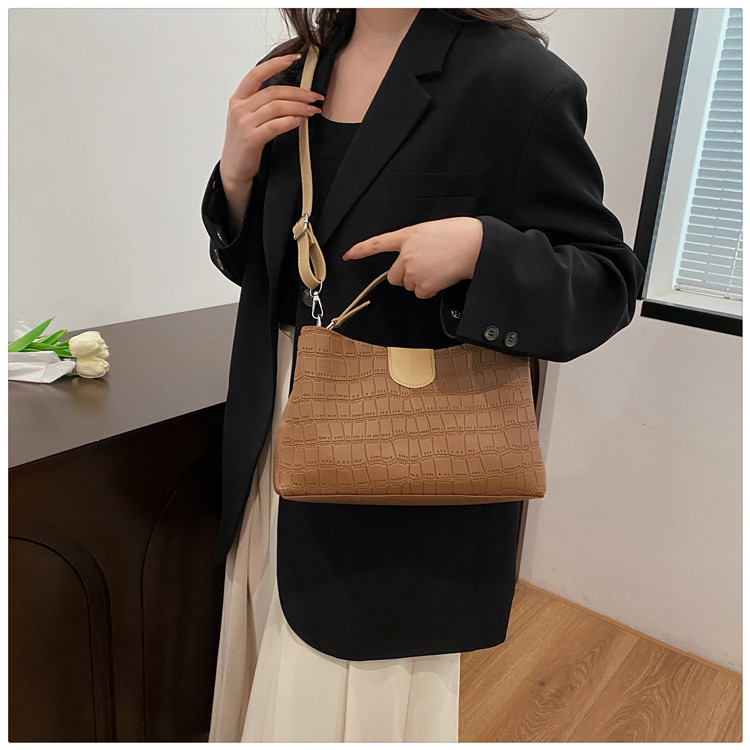https://fulmo-img-server.com/kurobag/da88b665-6af1-46bd-a163-77121b836daf.jpg