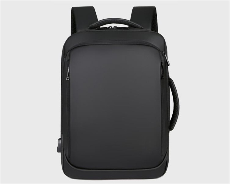 https://fulmo-img-server.com/kurobag/e6ac8a92-b982-4858-b634-6ba5784a805f.jpg