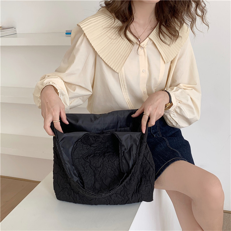 https://fulmo-img-server.com/kurobag/edec8ce2-b42f-4200-8546-344f29ecb3d4.jpg