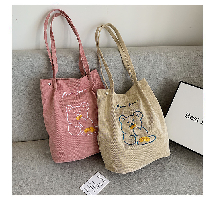 https://fulmo-img-server.com/kurobag/f2696b3d-8d84-4dc5-b2ed-0d6bbb8a423b.jpg
