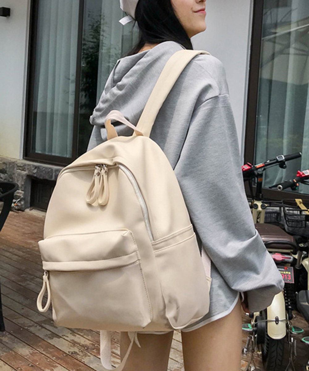 https://fulmo-img-server.com/kurobag/f8bd0d50-f6f0-4edb-8d52-1435a1912c4f.jpg