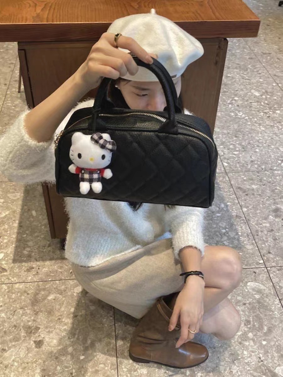 https://fulmo-img-server.com/kurove/0951bf1c-3a80-4549-aad7-7737b69d4d82.jpg